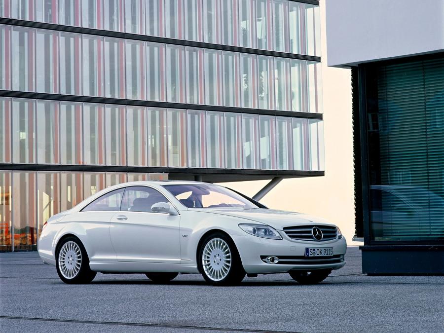  Mercedes-Benz CL600 2006 года  (фото 2 из 30)